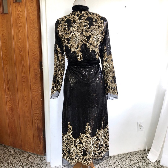 Nidodileda brand sparkle gold and black dress velvet tie at the neck and waist - Picture 4 of 11